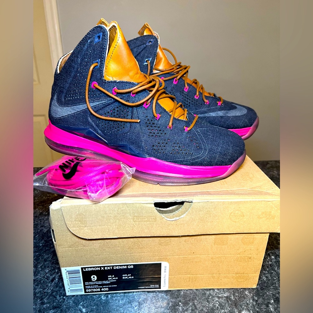 Nike LeBron X 10 Denim Pink Size 9 Rare Jordan Yeezy